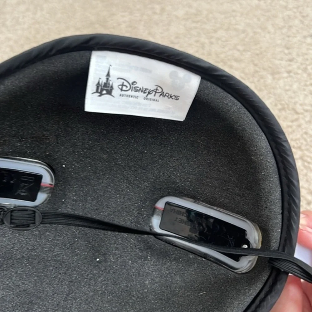 Disney Parks‎ Glow with the Show light up ears on/off switch